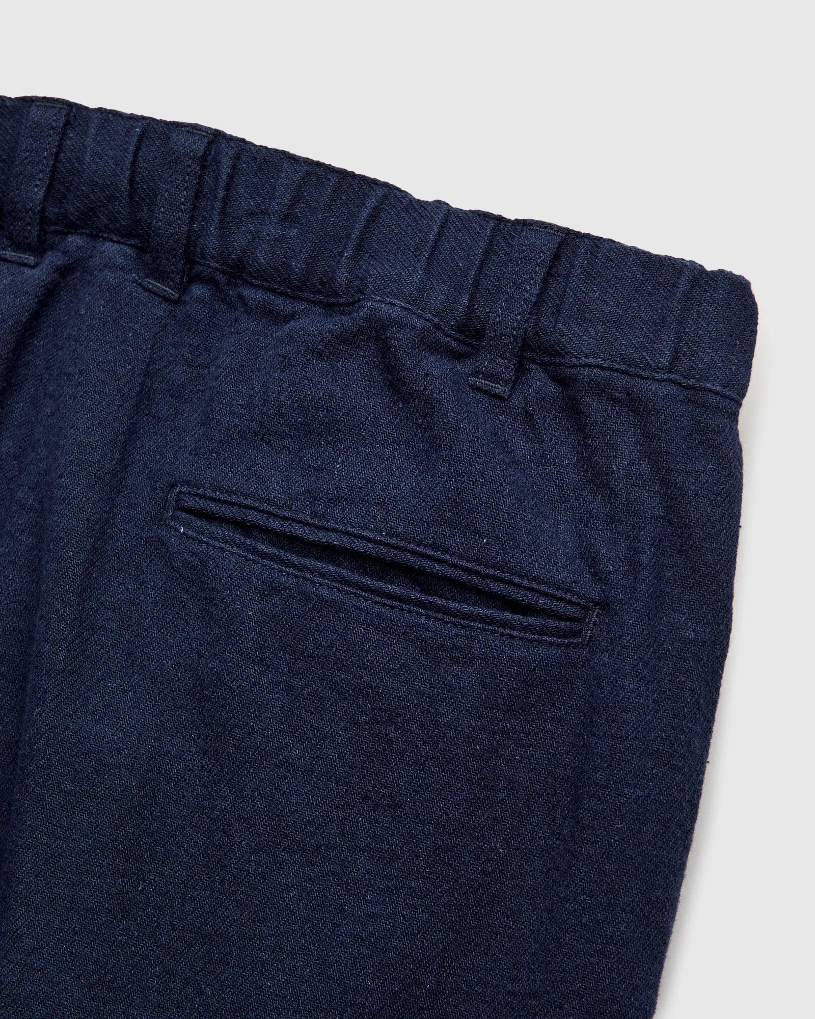 2-Pleat Linen Relax Trousers in Navy