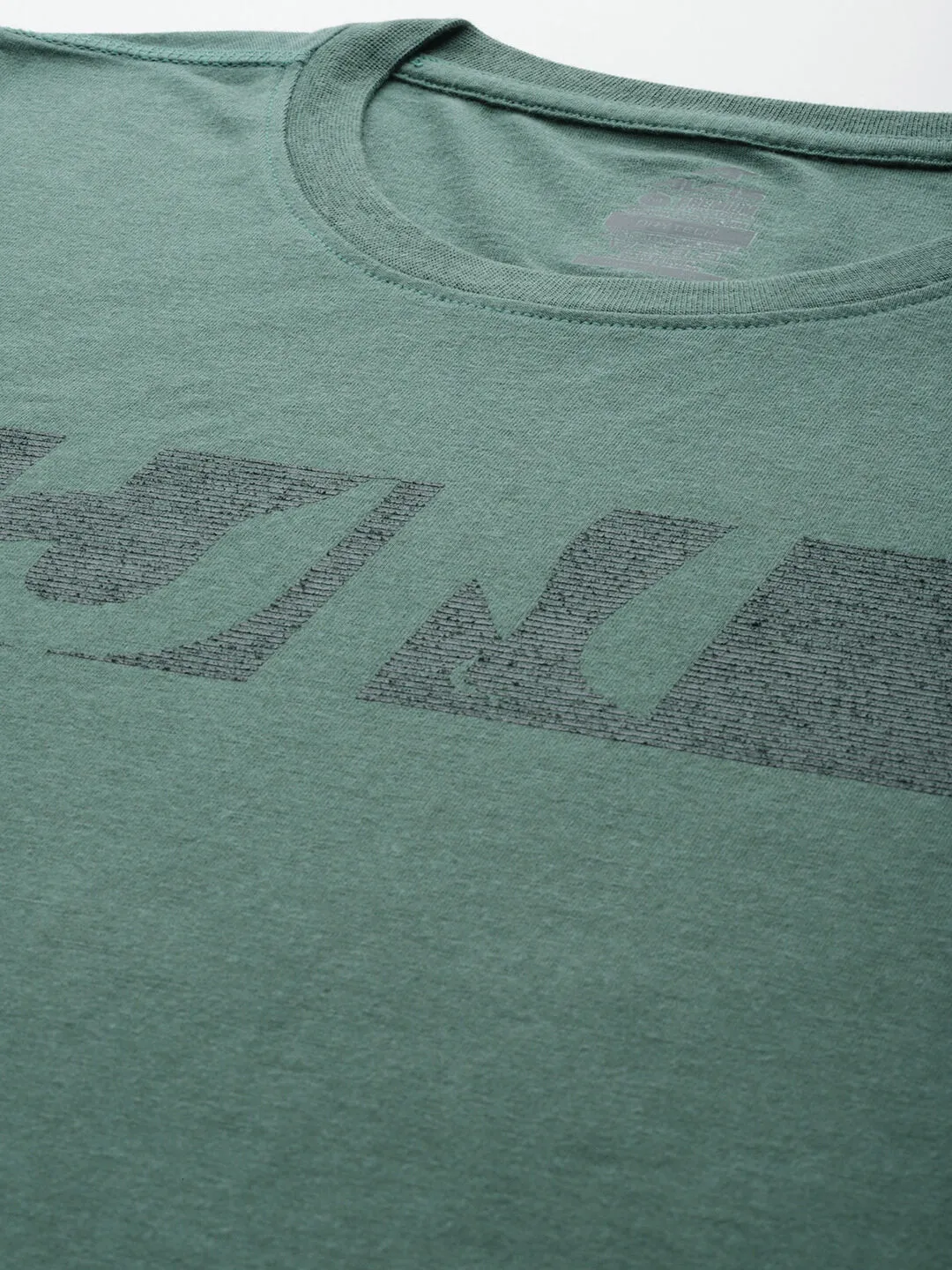 Alcis Men Typography Printed Sports T-shirt with Reflective Detail