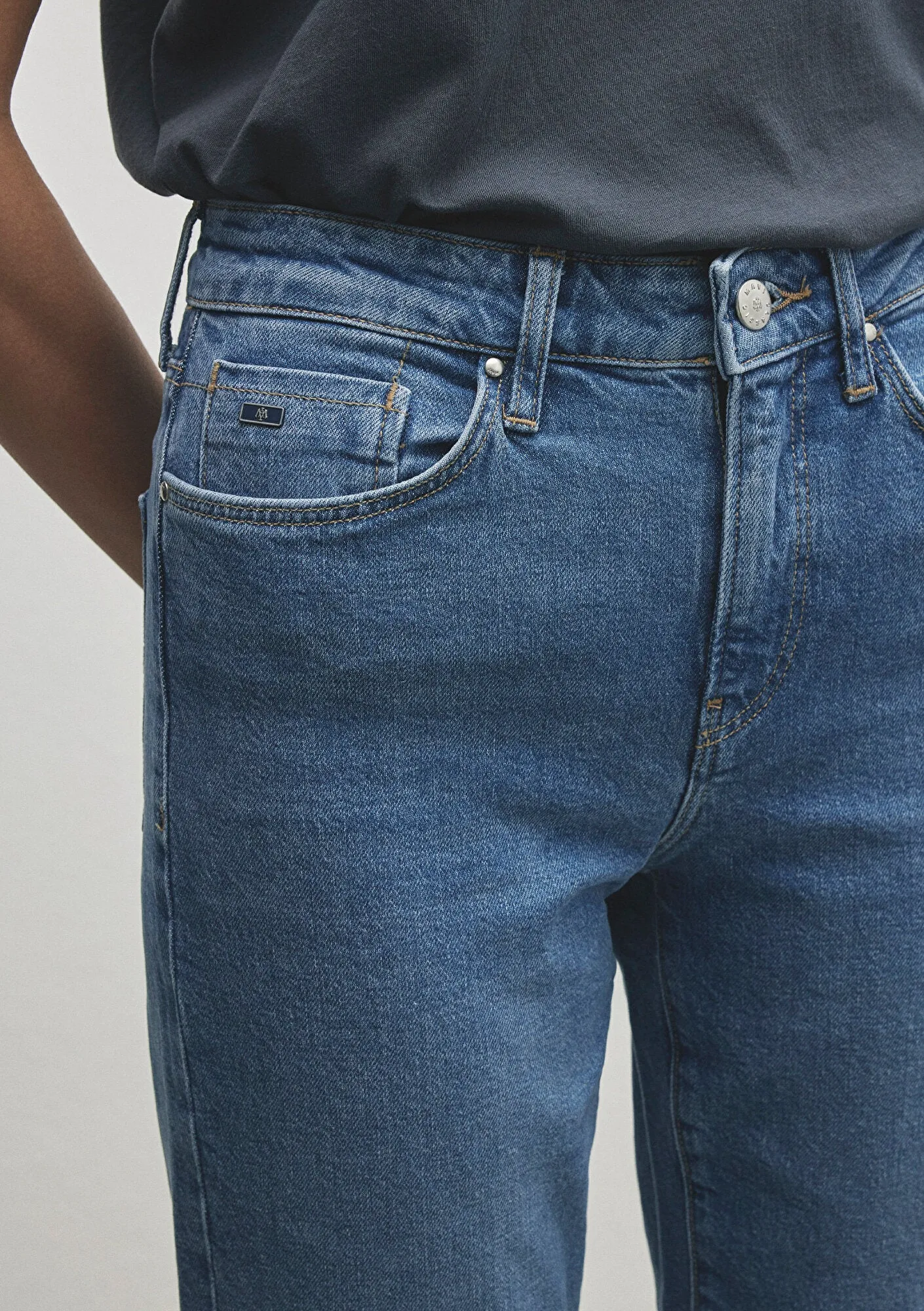 Cindy Mid Classic Denim Jean Pants