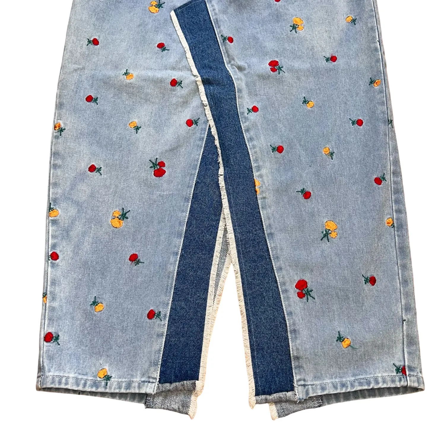 Denim Skirt In Light Blue And Embroidered Roses