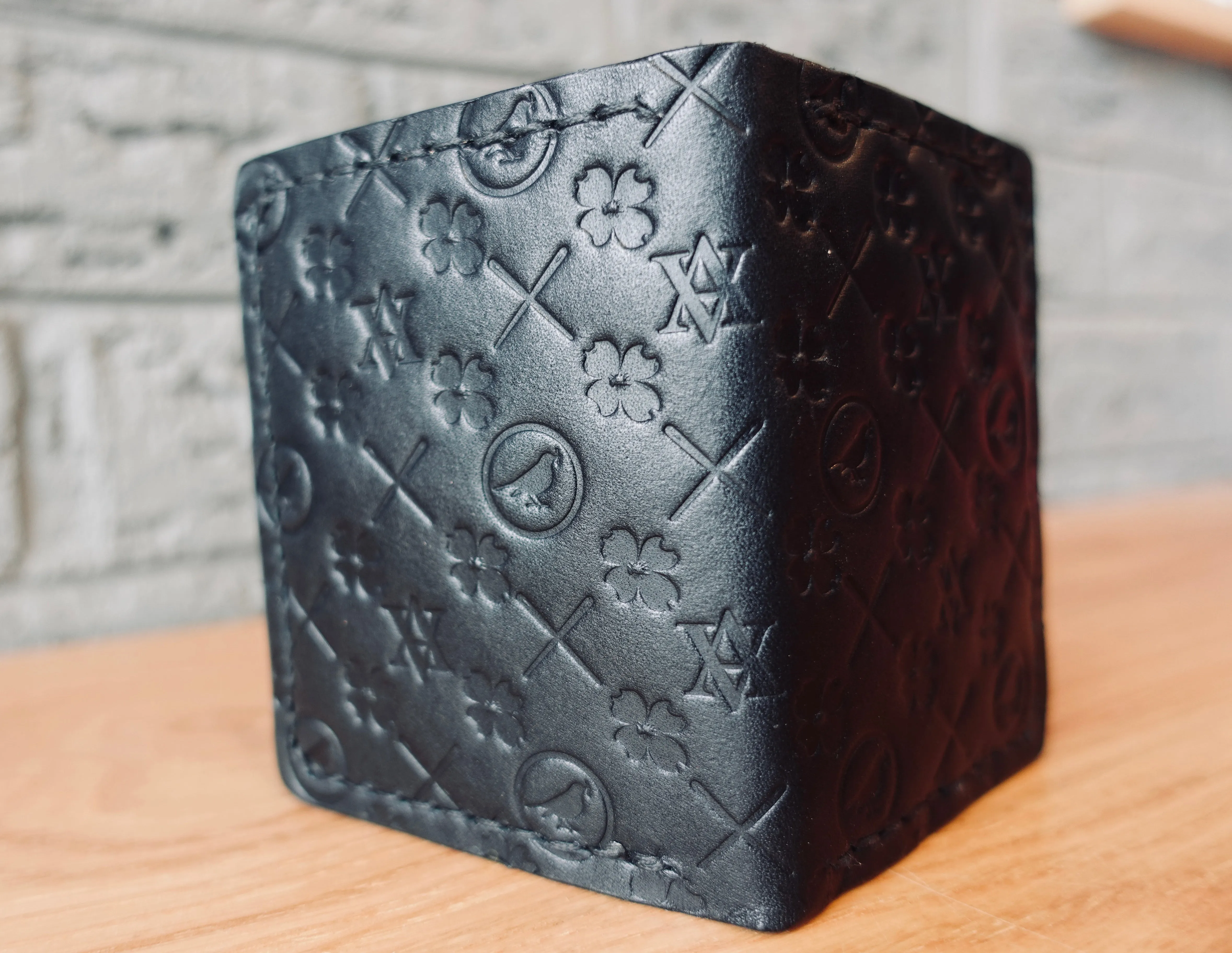 Embossed Minimal Bifold