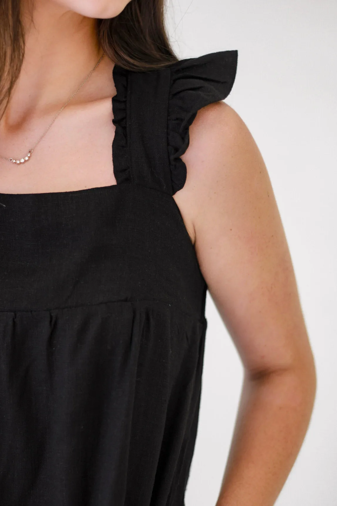 Flowy and Free Ruffled Linen Dress in Black