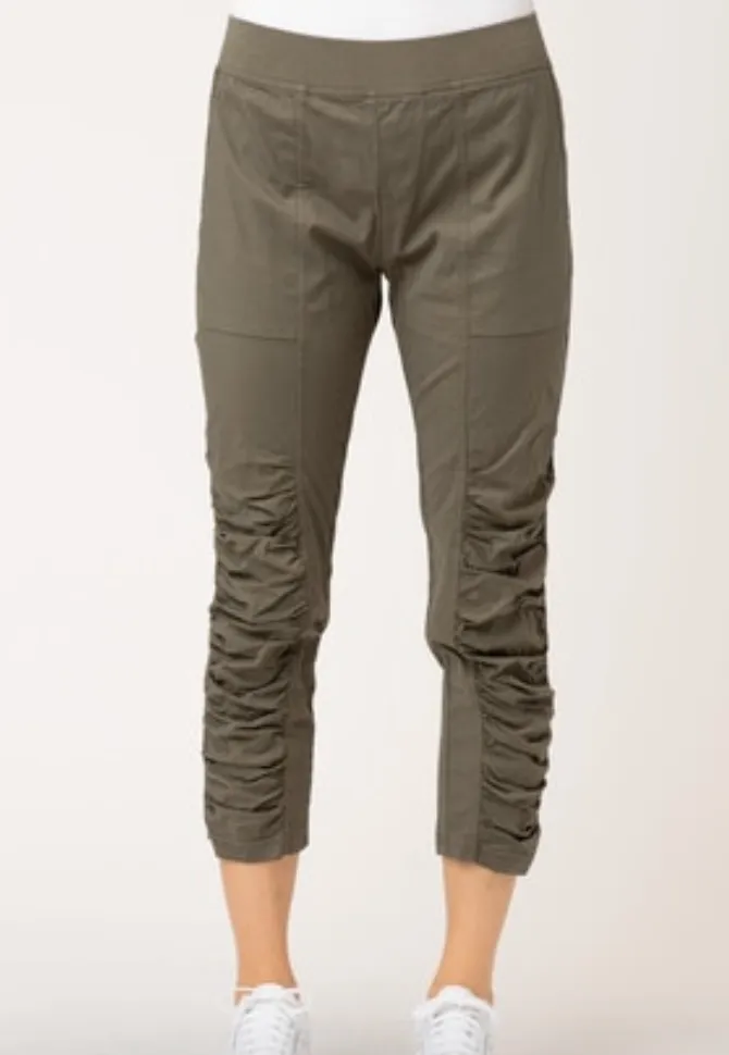 Geyser Crop Pant