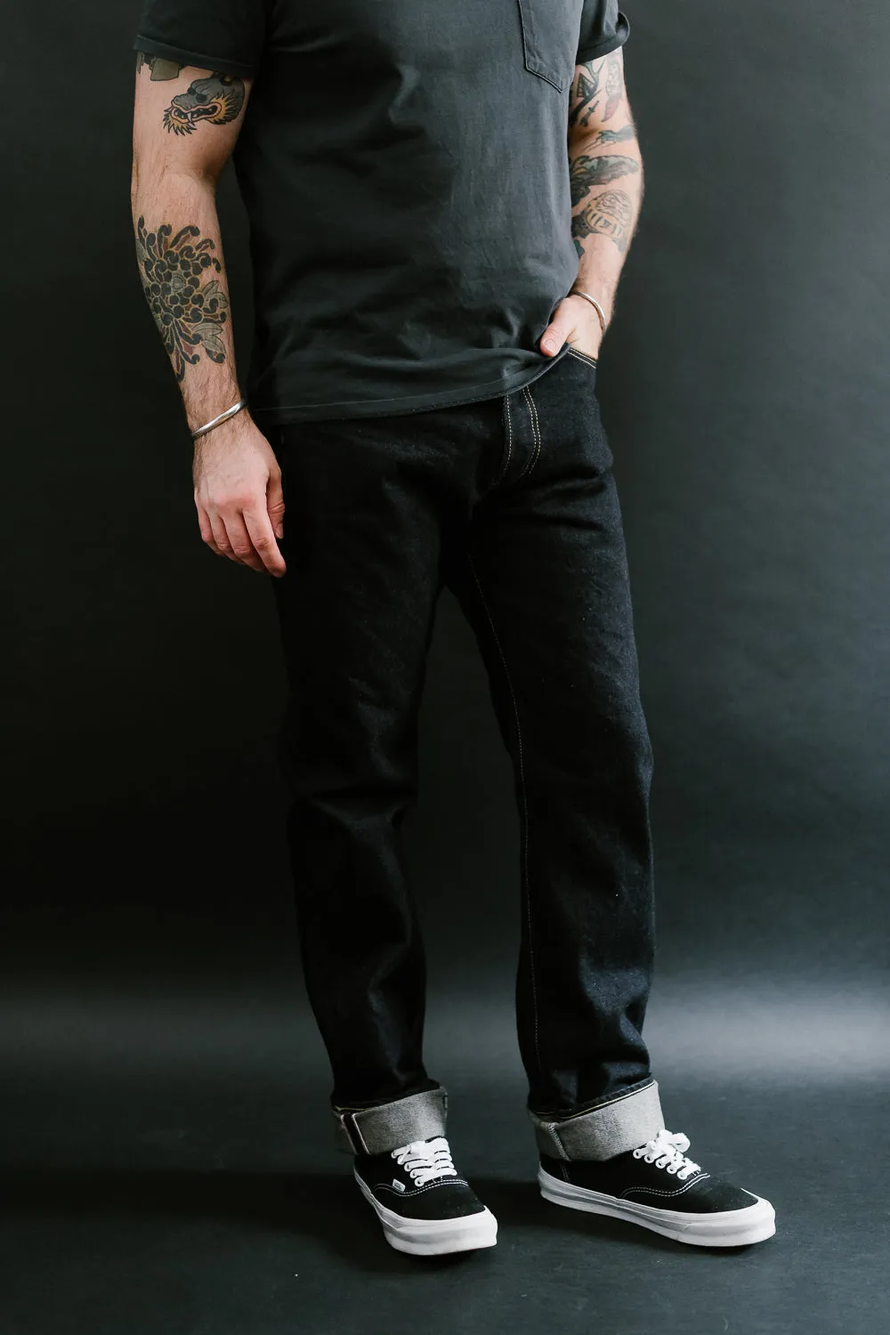 IH-888S-142 - 14oz Selvedge Denim Medium/High Rise Tapered Cut Jeans - Indigo