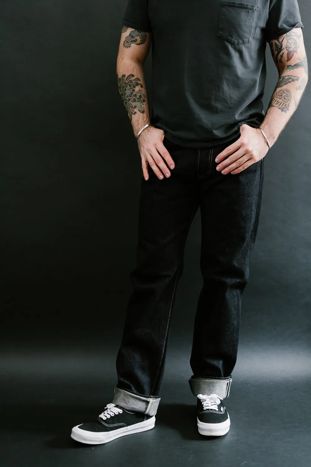 IH-888S-142 - 14oz Selvedge Denim Medium/High Rise Tapered Cut Jeans - Indigo