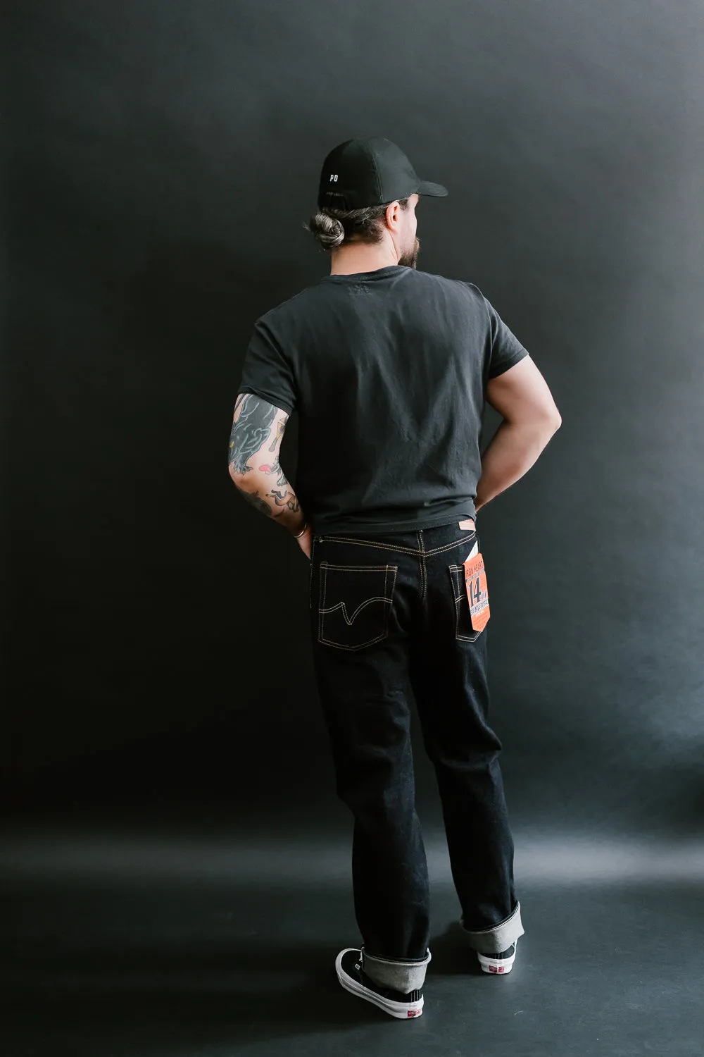 IH-888S-142 - 14oz Selvedge Denim Medium/High Rise Tapered Cut Jeans - Indigo