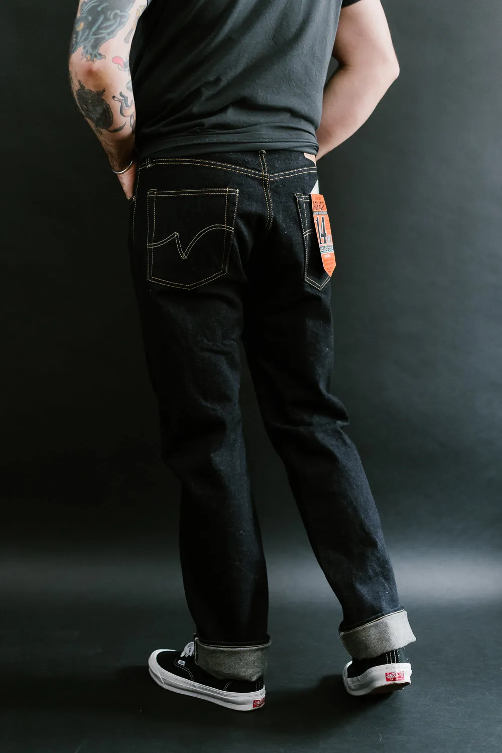 IH-888S-142 - 14oz Selvedge Denim Medium/High Rise Tapered Cut Jeans - Indigo