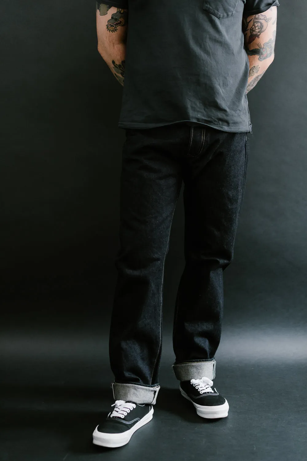 IH-888S-142 - 14oz Selvedge Denim Medium/High Rise Tapered Cut Jeans - Indigo
