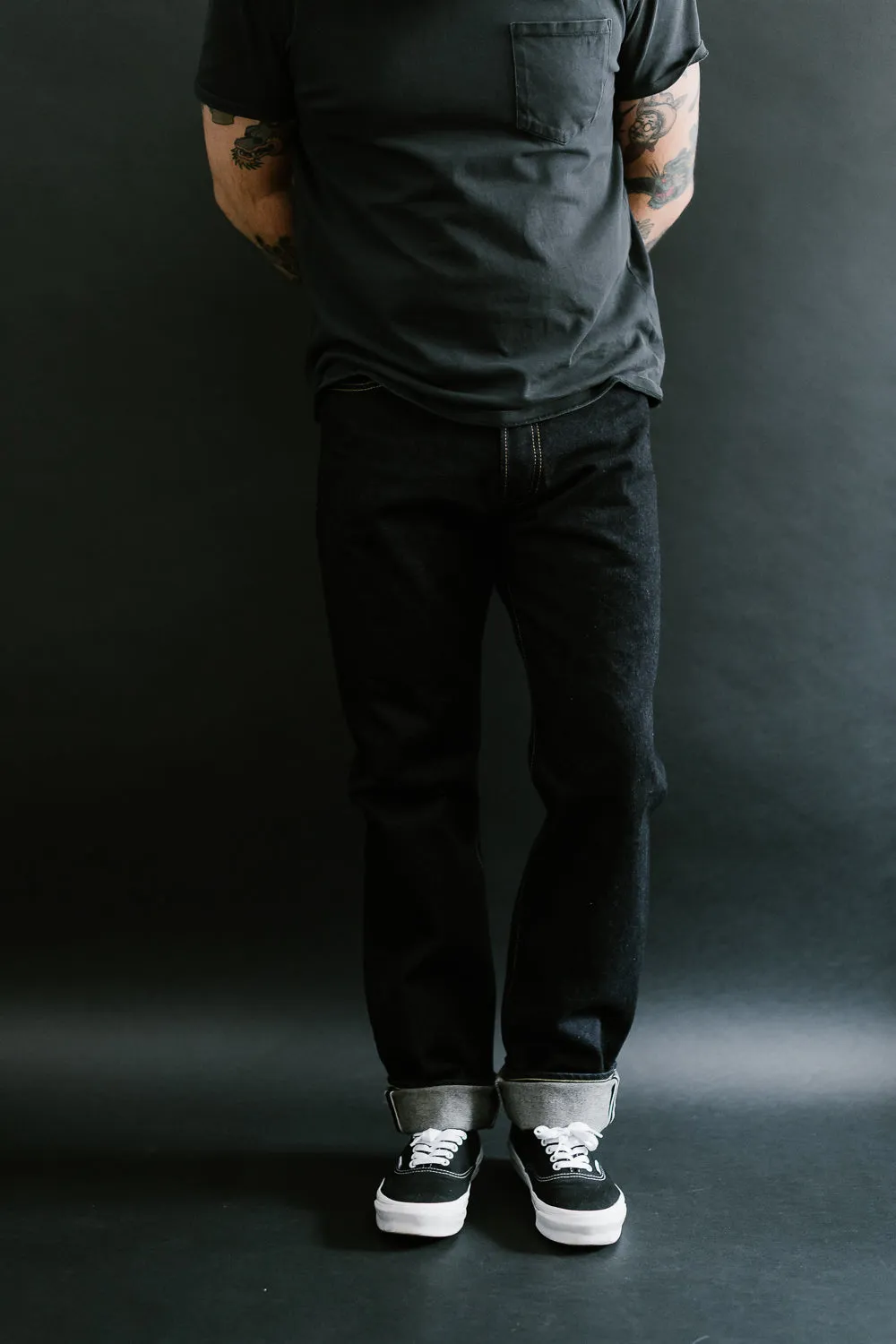 IH-888S-142 - 14oz Selvedge Denim Medium/High Rise Tapered Cut Jeans - Indigo