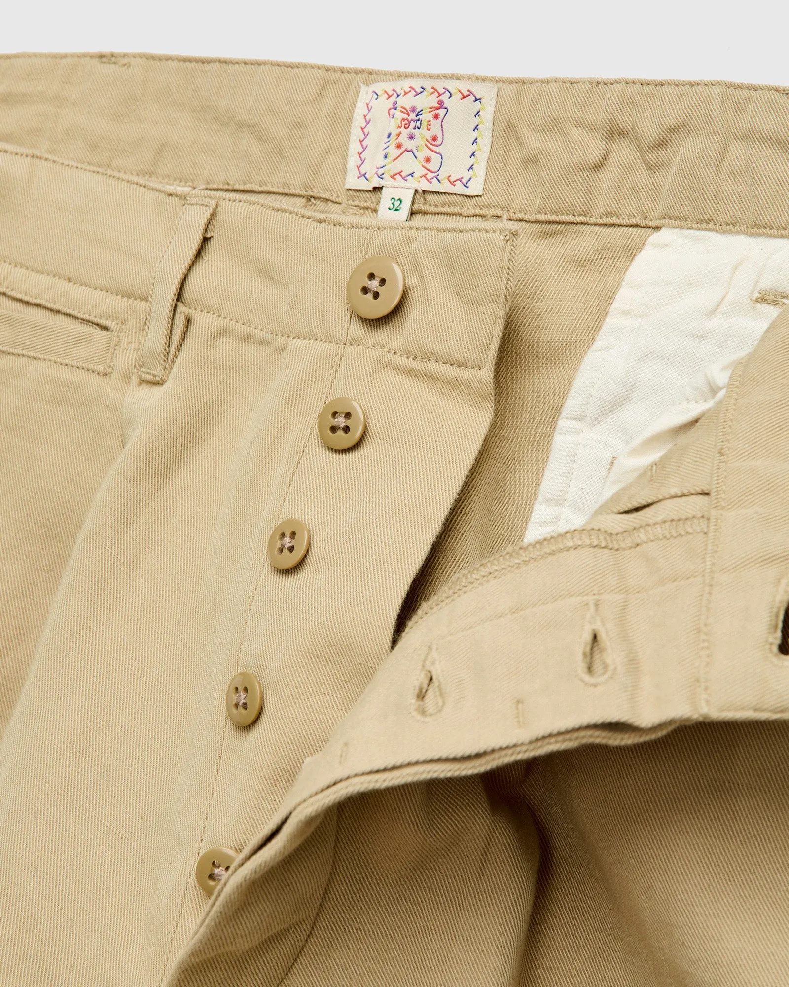 Linen Pleated Chino in Camp Khaki