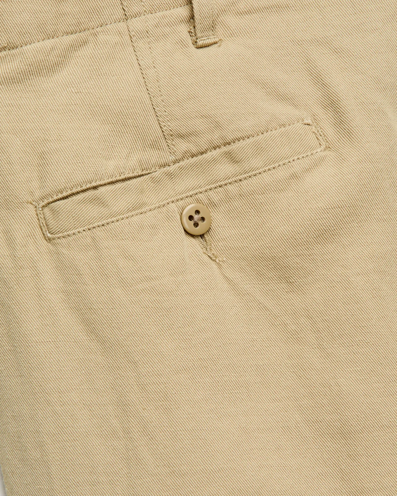 Linen Pleated Chino in Camp Khaki