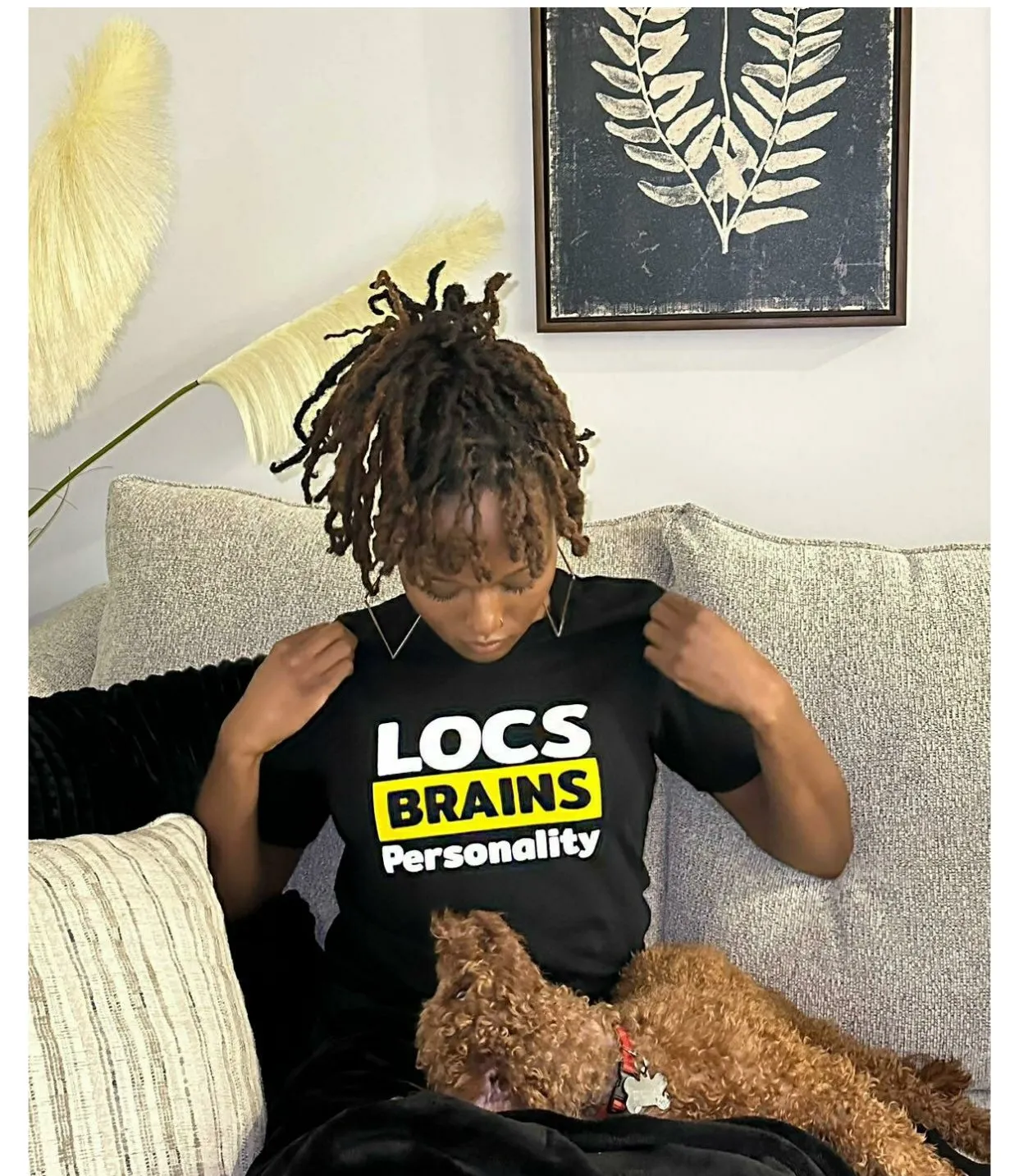 LOCS BRAINS PERSONALITY TEE (BLK)