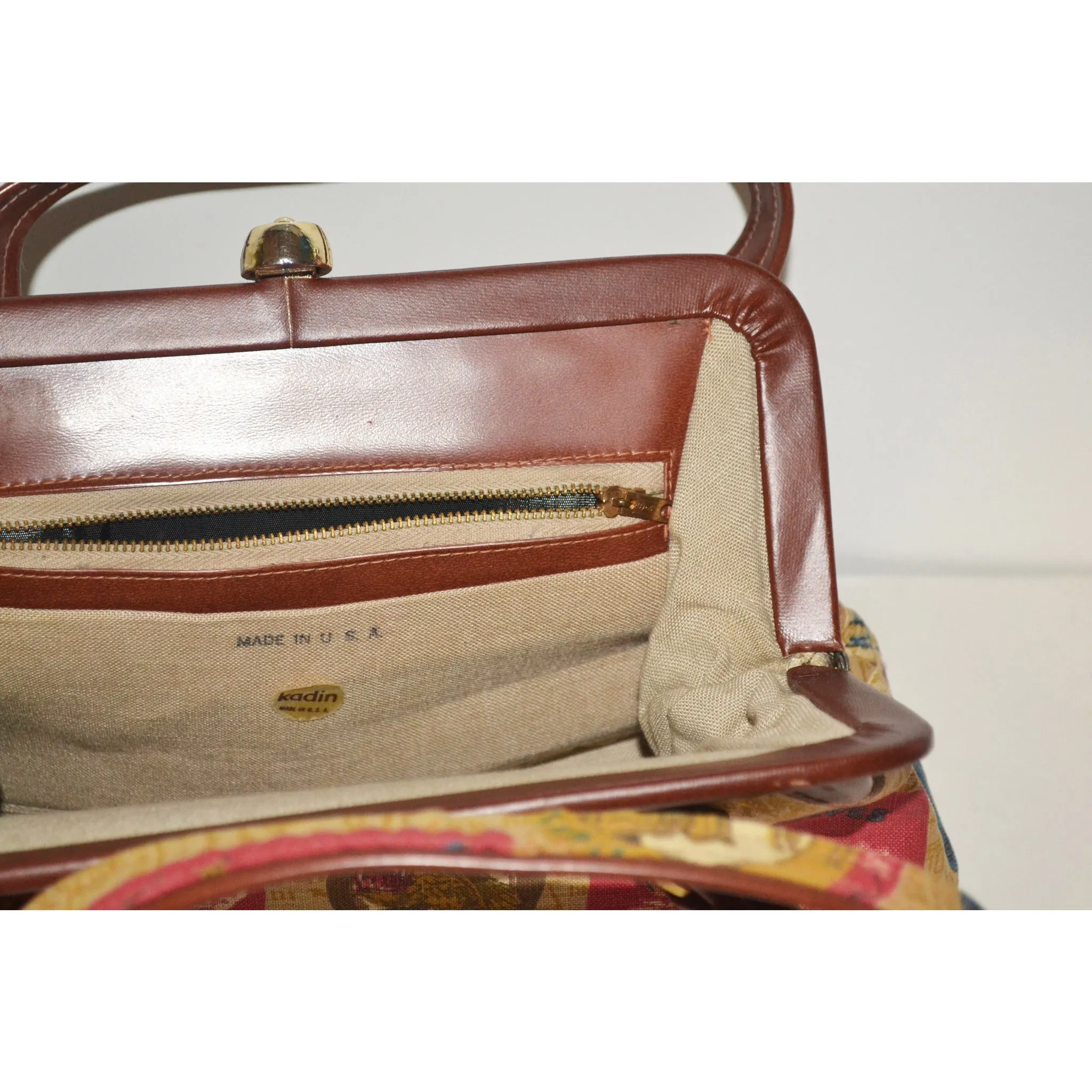 Old Fashion Print Purse By Kadin