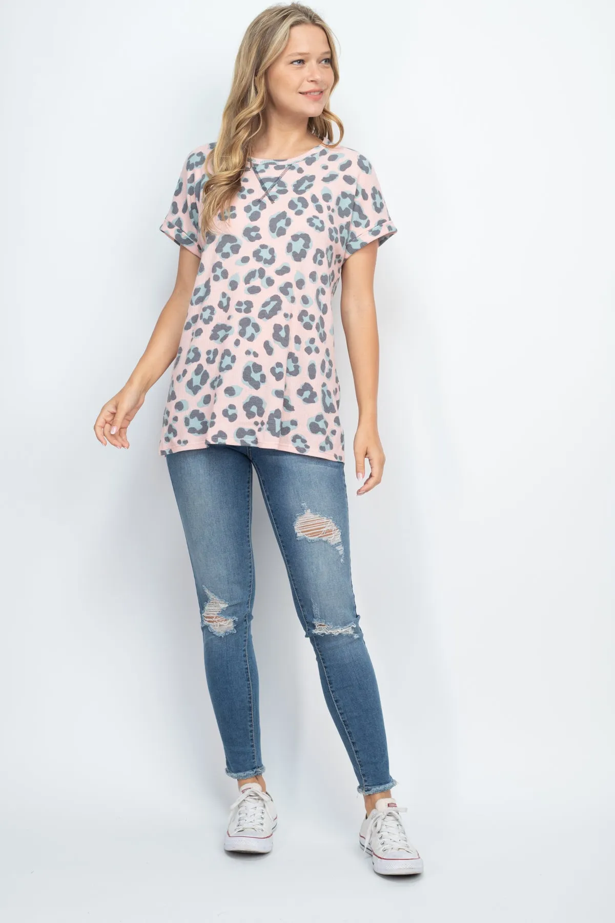 Rolled Sleeve Leopard Thermo Top