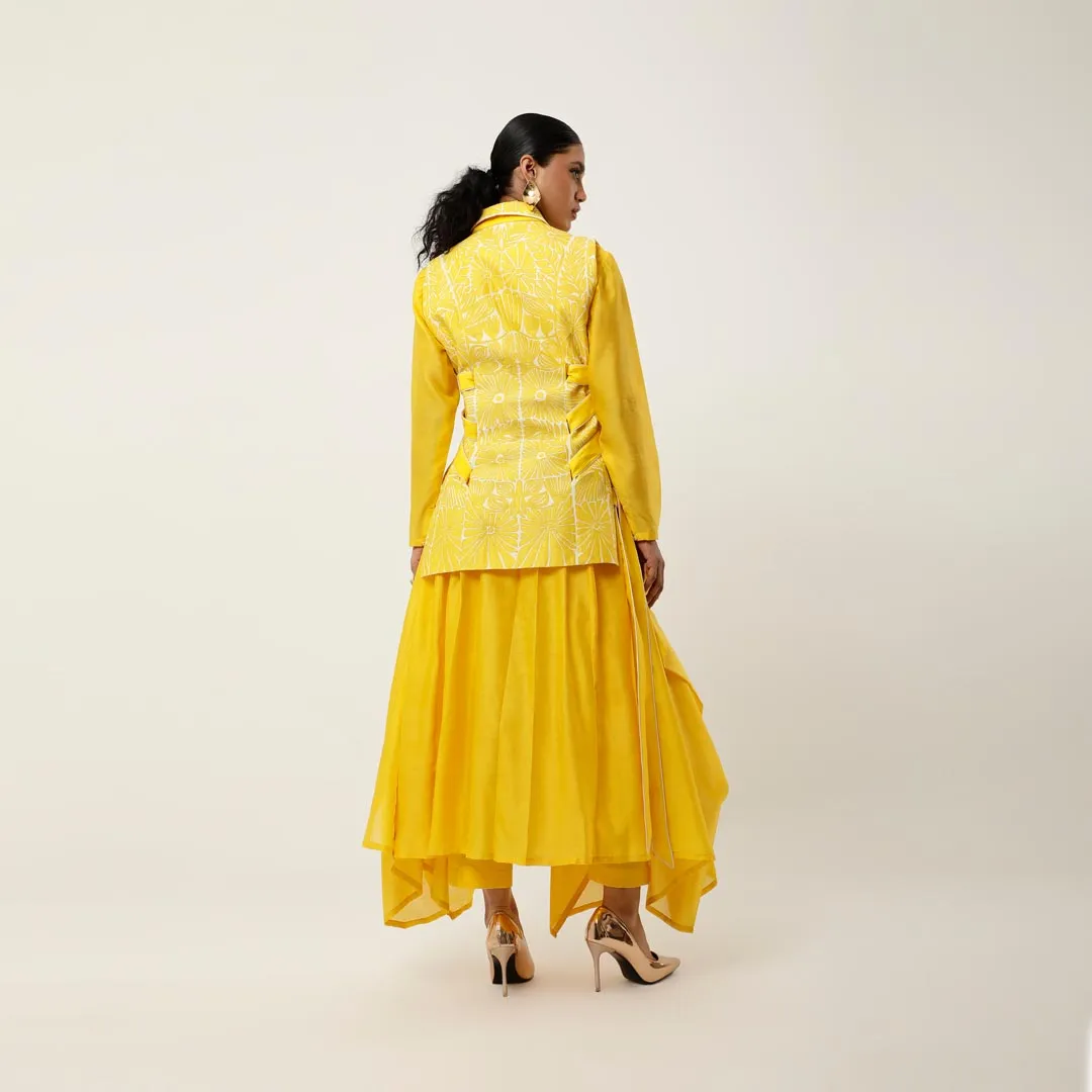 SIDE TIE UP CUTWORK JACKET WITH DRAPED INNER AND PANTS