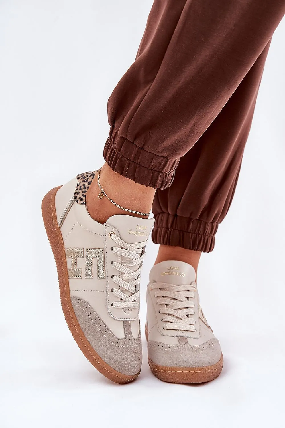 Sport Shoes Step in style