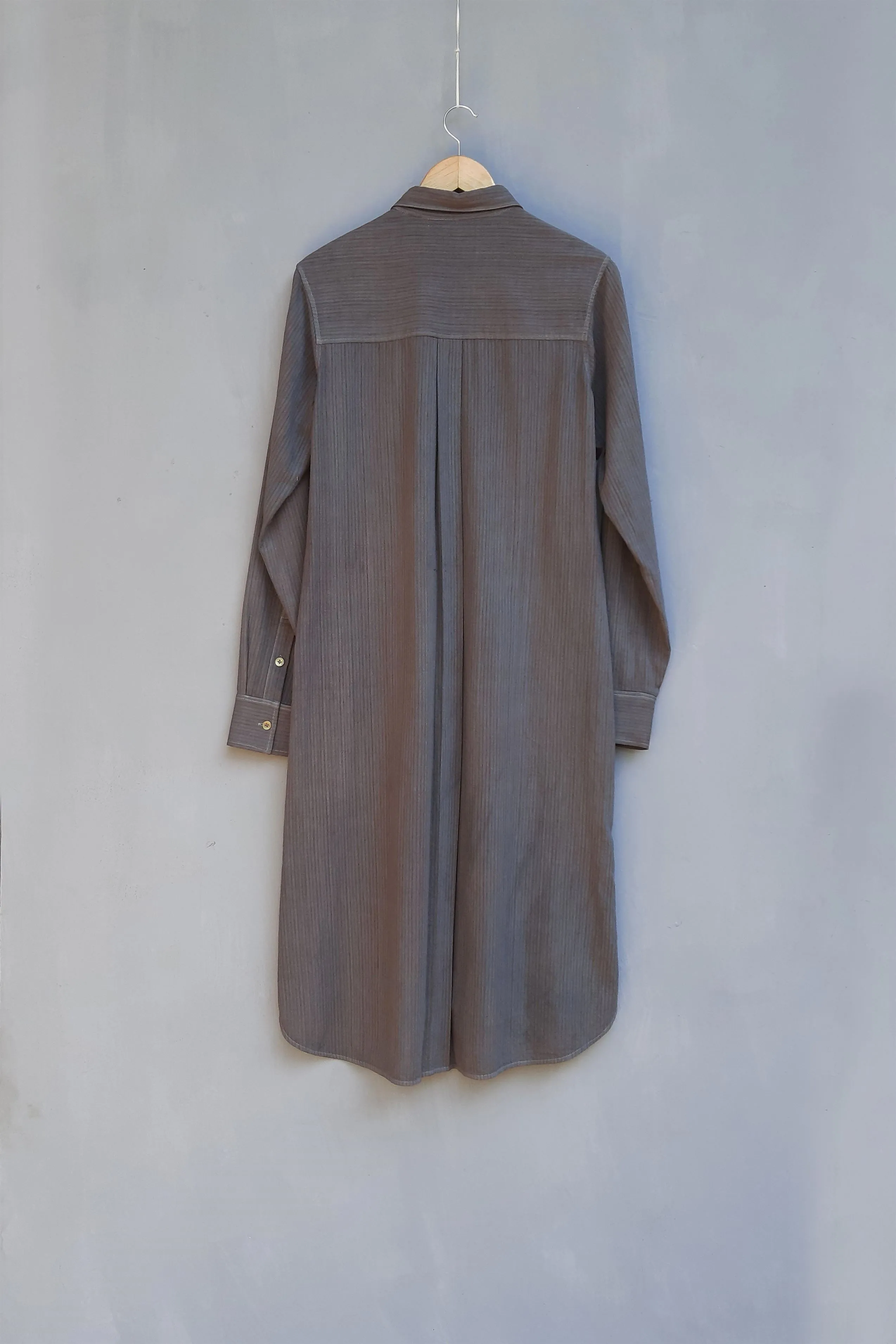 Urvashi Kaur   I   Longshan TUNIC MISA DRESS handwoven organic cotton slate TESSELLATE- 85