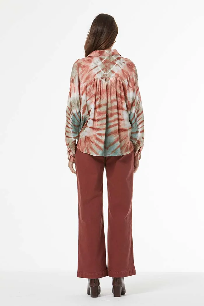 YFB Tourist Silky Top