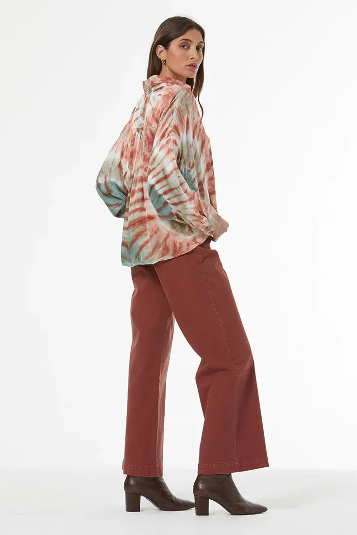 YFB Tourist Silky Top